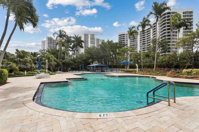 3500 Mystic Pointe Drive 3307, Aventura, FL 33180