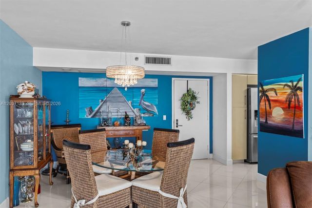 3500 Mystic Pointe Drive 3307, Aventura, FL 33180