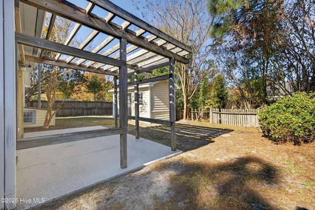 814 Bay Blossom Drive, Wilmington, NC 28411