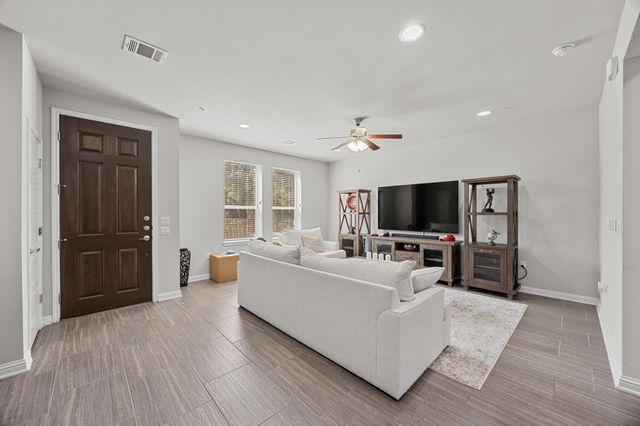 13800 Lyndhurst ST 192, Austin, TX 78717