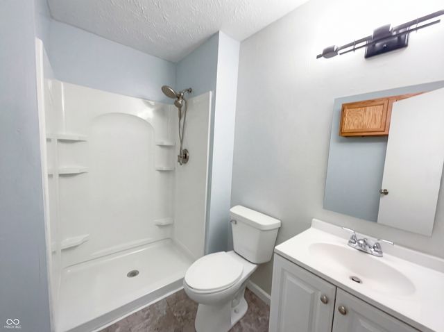 6910 Troon Way, Indianapolis, IN 46237