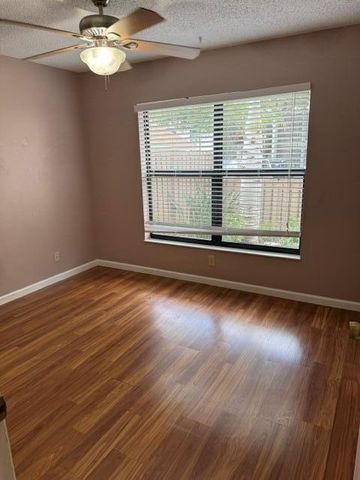 2084 SW SILVER PINE Way 122-B, Palm City, FL 34990