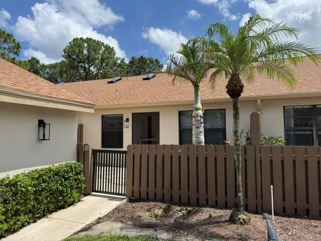 2084 SW SILVER PINE Way 122-B, Palm City, FL 34990