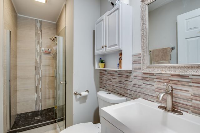 412 Nassau Avenue, Bolingbrook, IL 60440