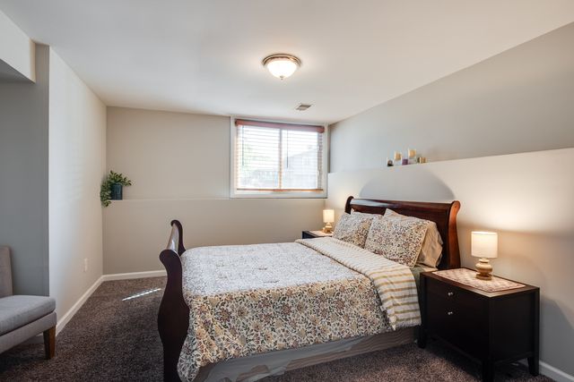 412 Nassau Avenue, Bolingbrook, IL 60440