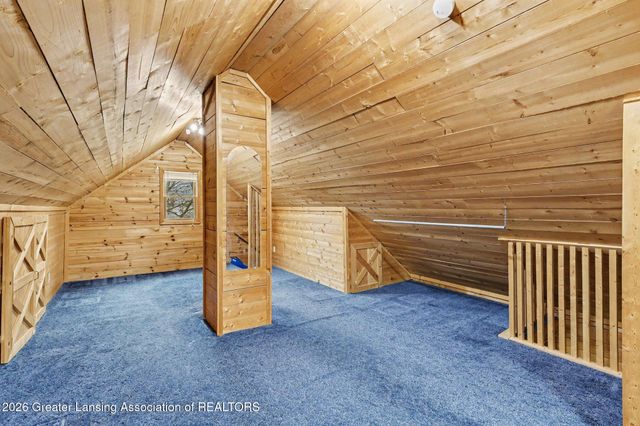 6817 S Washington Avenue, Lansing, MI 48911