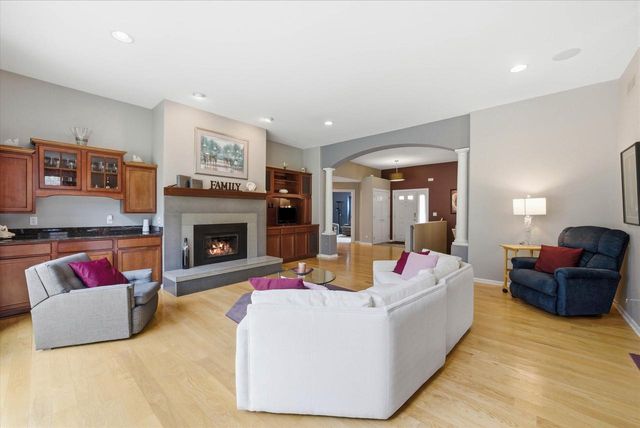 446 W Bridge COURT, Grafton, WI 53024