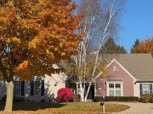 446 W Bridge COURT, Grafton, WI 53024