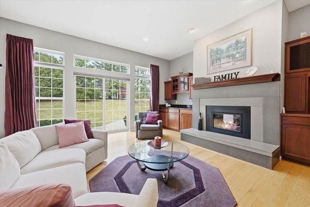 446 W Bridge COURT, Grafton, WI 53024