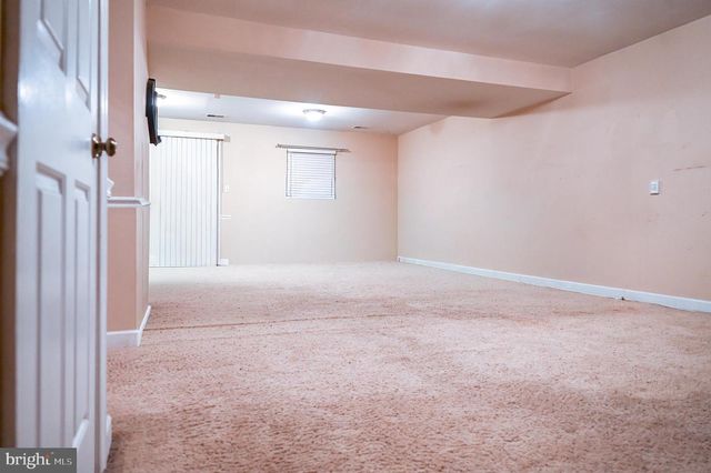 10324 BROOM LN, Lanham, MD 20706