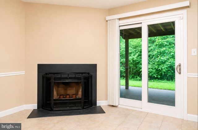 10324 BROOM LN, Lanham, MD 20706