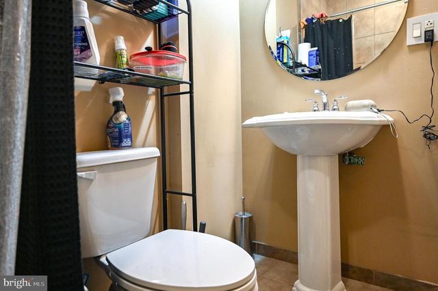10324 BROOM LN, Lanham, MD 20706