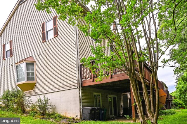10324 BROOM LN, Lanham, MD 20706
