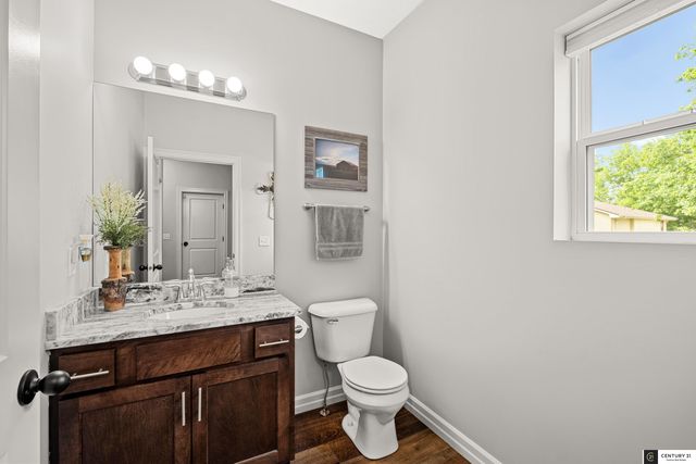 2702 S 46th Street, Omaha, NE 68106