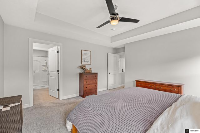 2702 S 46th Street, Omaha, NE 68106