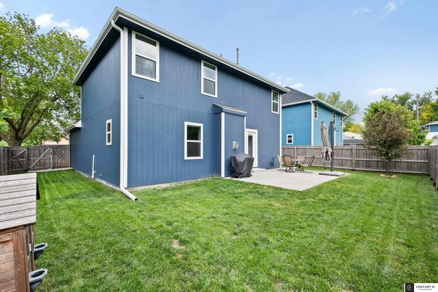 2702 S 46th Street, Omaha, NE 68106
