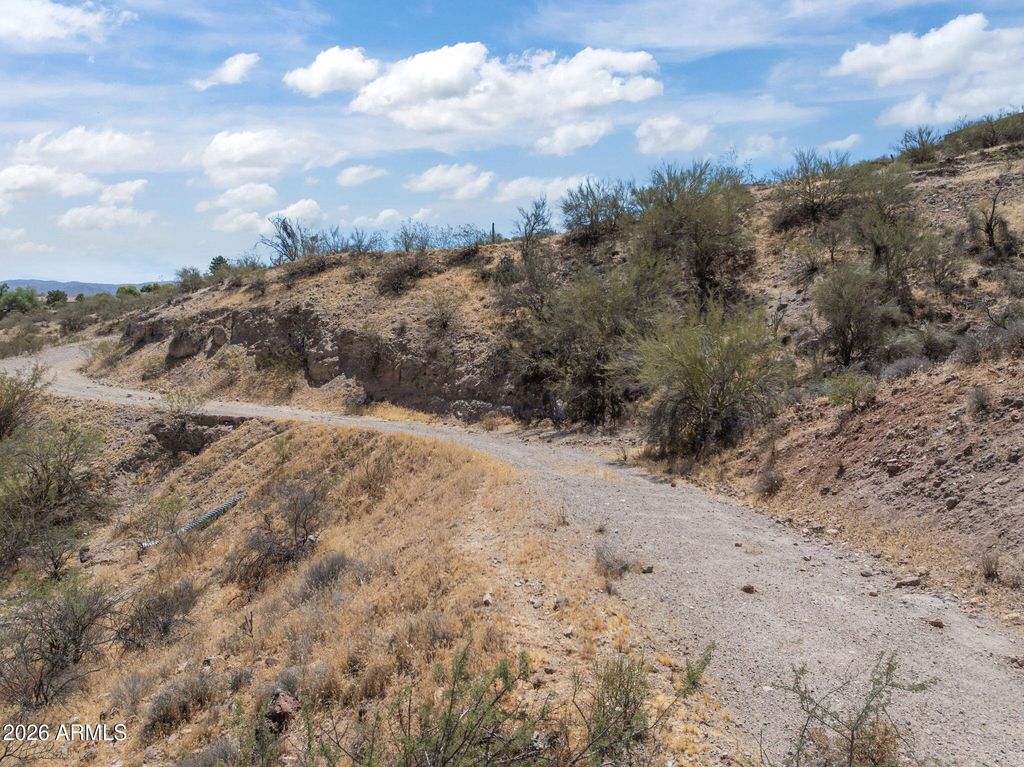 00XX E Via Tortuga -- 1, Wickenburg, AZ 85390 — photo 4