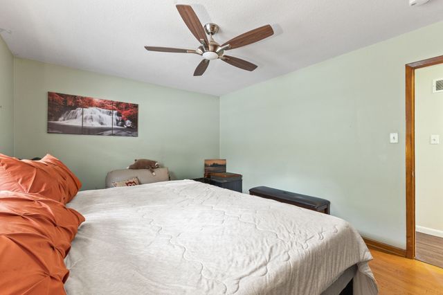 117 SW 58th Drive, Des Moines, IA 50312