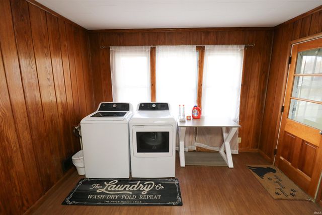 8264 E Schnellville Road, Birdseye, IN 47513