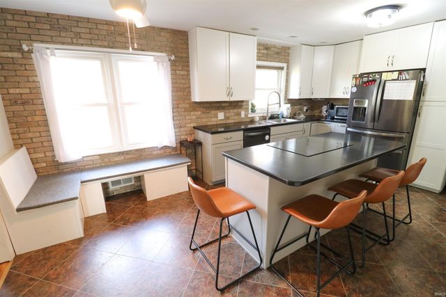 8264 E Schnellville Road, Birdseye, IN 47513