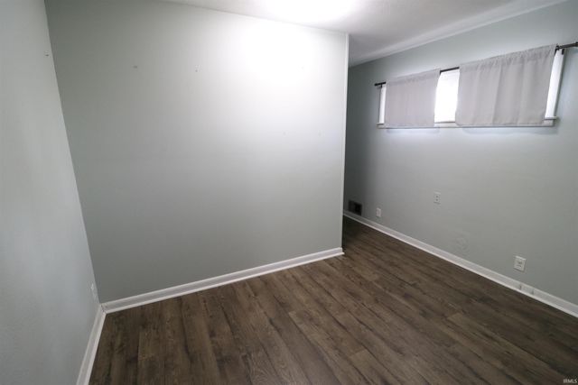 8264 E Schnellville Road, Birdseye, IN 47513