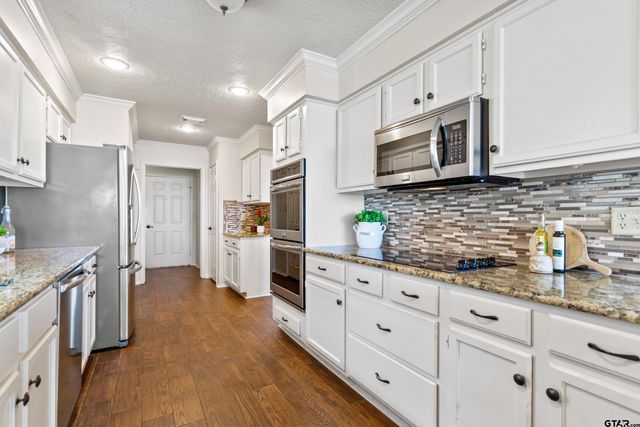 22766 Diamond Bay Drive, Frankston, TX 75763