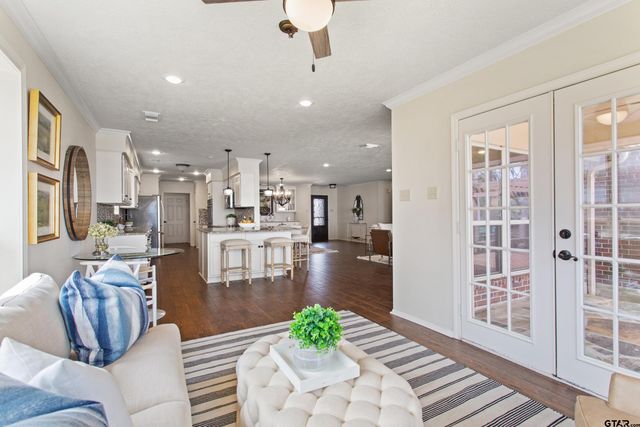 22766 Diamond Bay Drive, Frankston, TX 75763