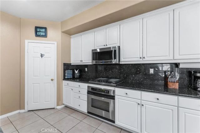 3158 Club Rancho, Palmdale, CA 93551