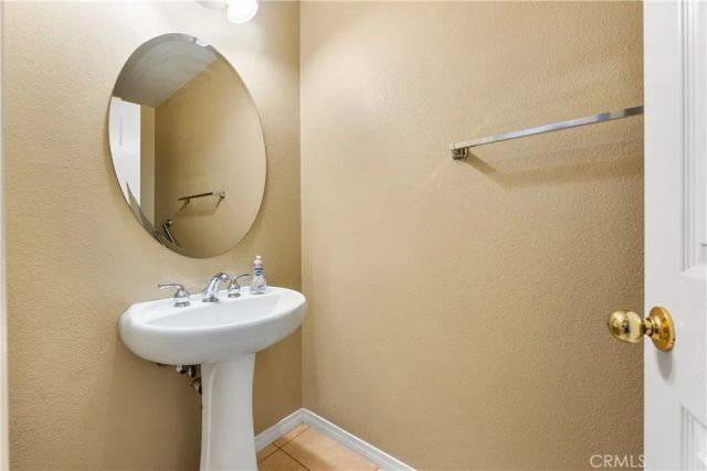 3158 Club Rancho, Palmdale, CA 93551
