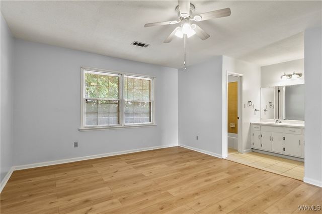 106 Park Manor, Moundville, AL 35474