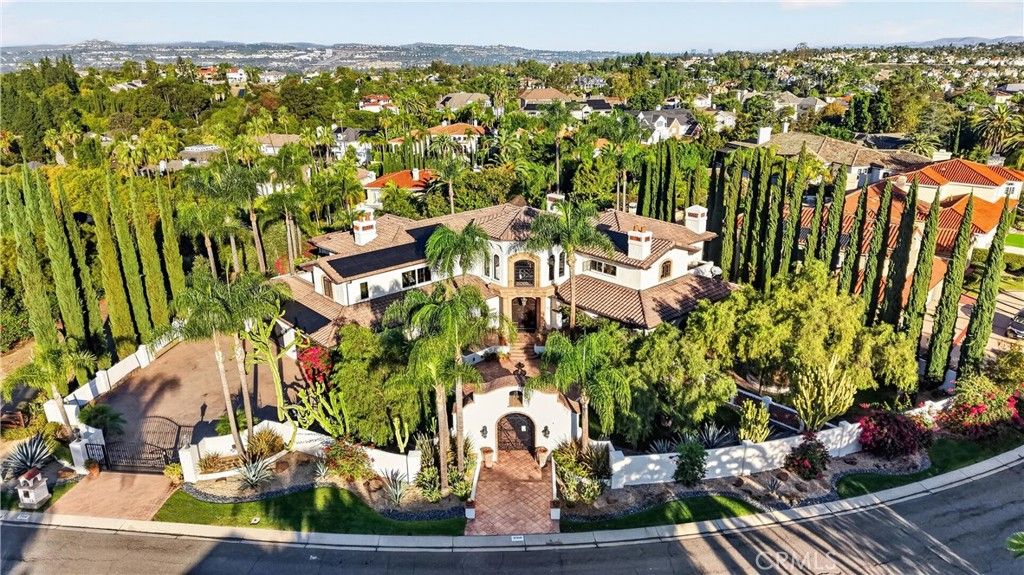 27641 Deputy, Laguna Hills, CA 92653 — photo 3