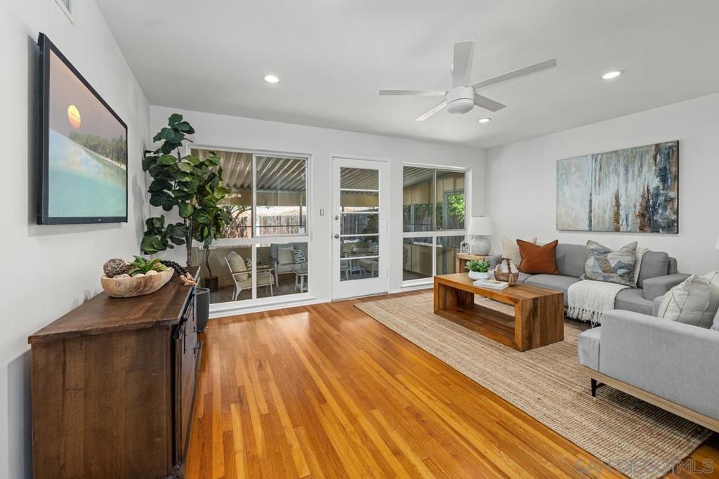 Image 7 of property listing at 5936 Lake Murray Blvd, La Mesa, CA 91942