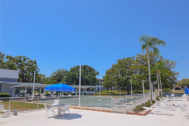 8325 112TH STREET 109, Seminole, FL 33772