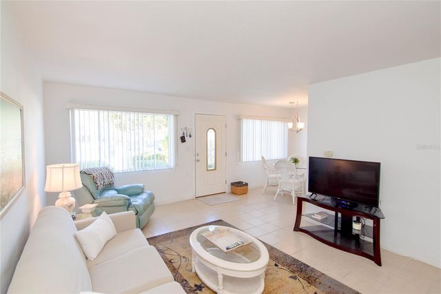 8325 112TH STREET 109, Seminole, FL 33772