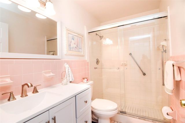 8325 112TH STREET 109, Seminole, FL 33772