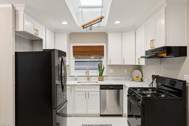 1440 Huntington CRES, Norfolk, VA 23509