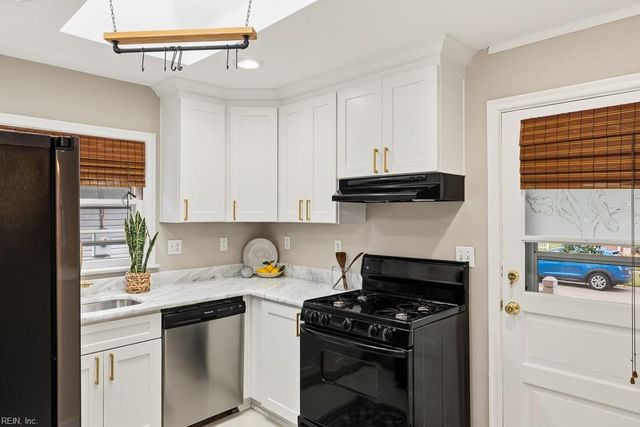 1440 Huntington CRES, Norfolk, VA 23509