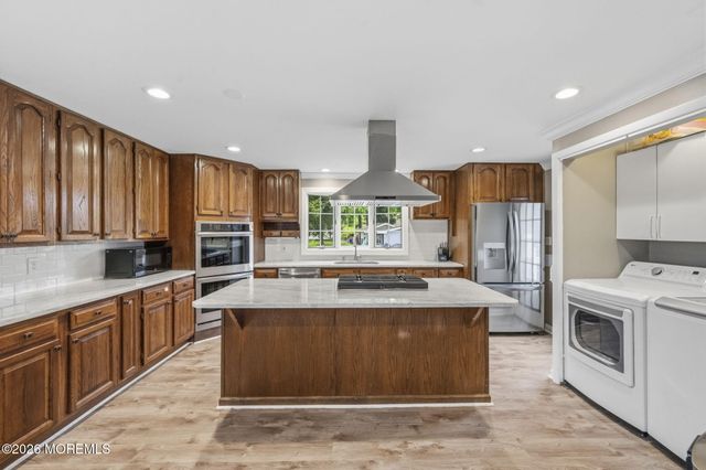 13 Mallory Way, Hamilton, NJ 08610