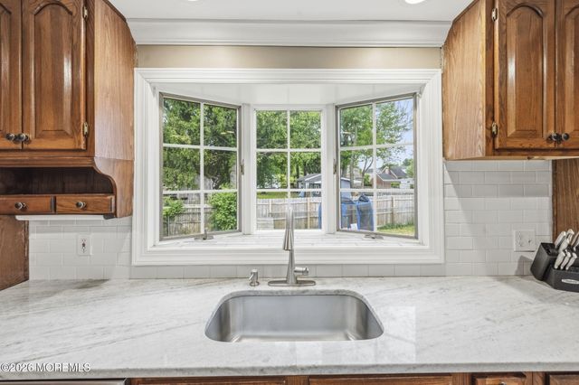 13 Mallory Way, Hamilton, NJ 08610