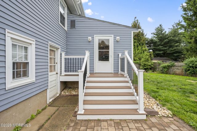 13 Mallory Way, Hamilton, NJ 08610