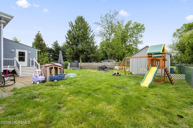 13 Mallory Way, Hamilton, NJ 08610