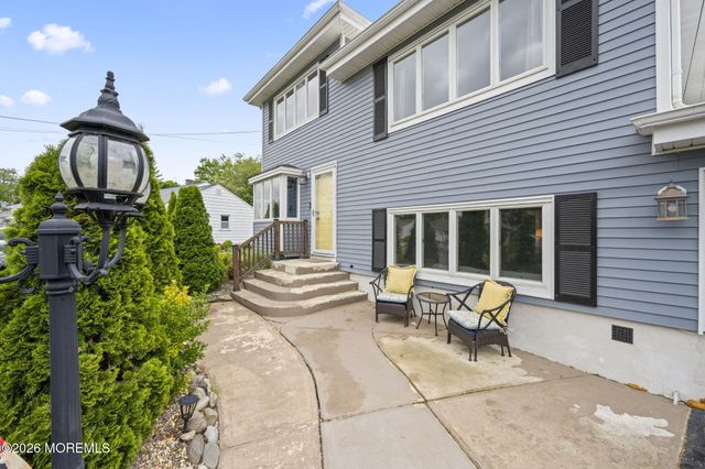 13 Mallory Way, Hamilton, NJ 08610