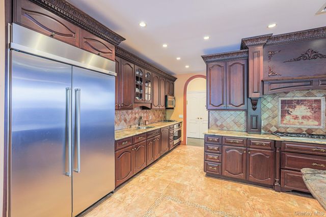 410 Broadway, Cedarhurst, NY 11516