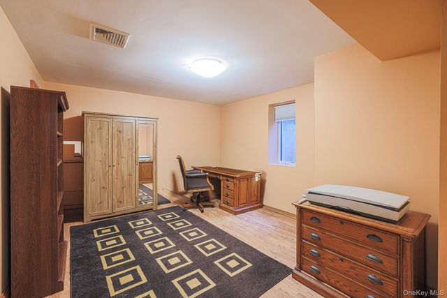 410 Broadway, Cedarhurst, NY 11516