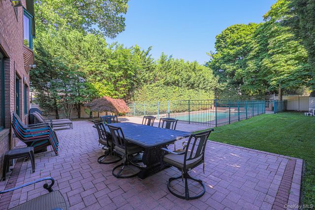 410 Broadway, Cedarhurst, NY 11516