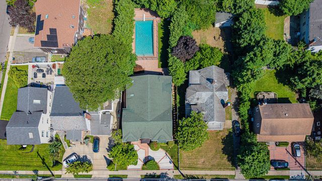 410 Broadway, Cedarhurst, NY 11516