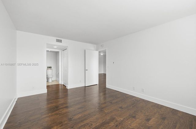 12950 SW 4th Ct 408H, Pembroke Pines, FL 33027