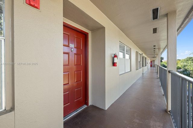 12950 SW 4th Ct 408H, Pembroke Pines, FL 33027