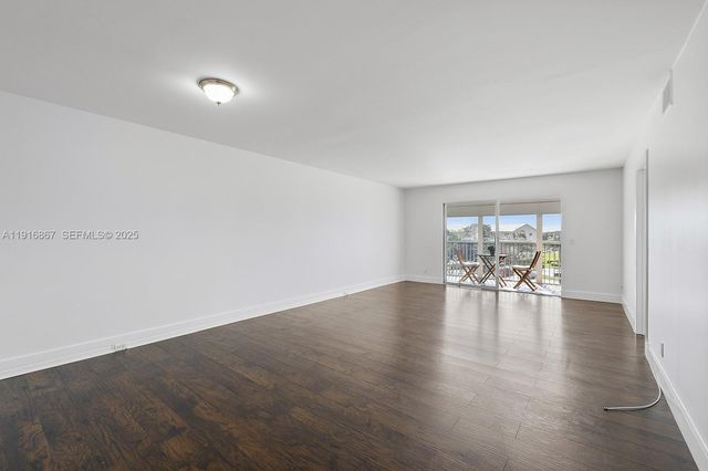 12950 SW 4th Ct 408H, Pembroke Pines, FL 33027