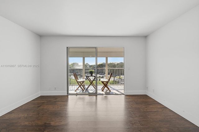 12950 SW 4th Ct 408H, Pembroke Pines, FL 33027